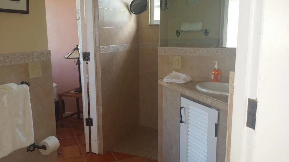 Sea Gate Hotel Vieques Extérieur photo