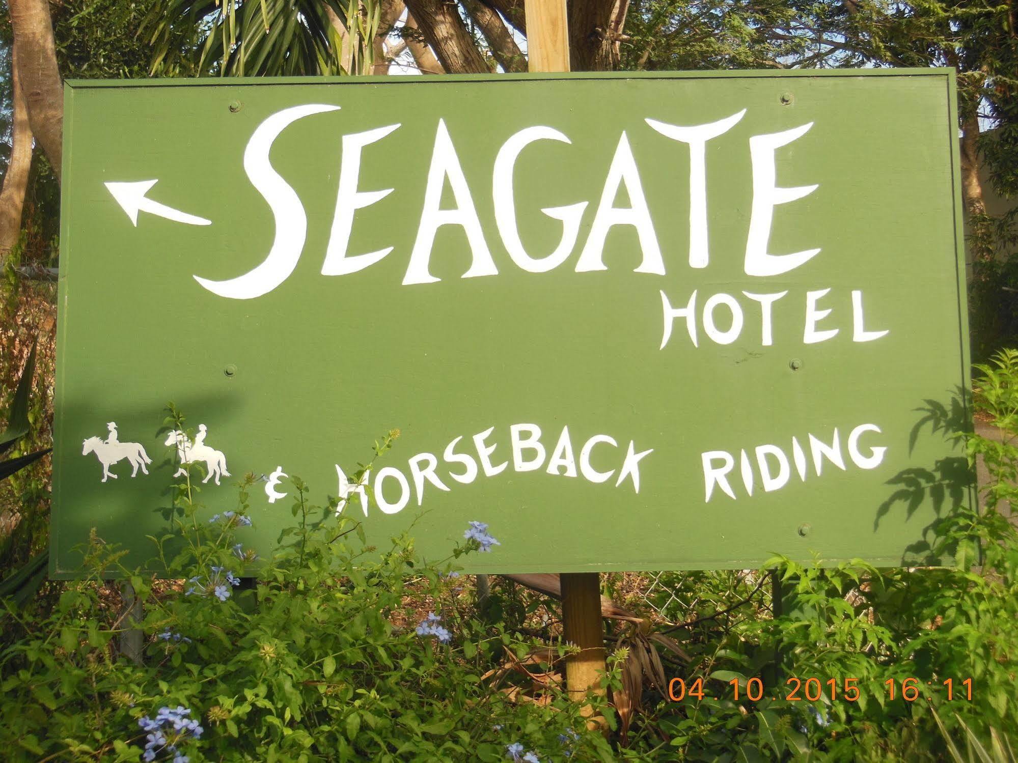 Sea Gate Hotel Vieques Extérieur photo